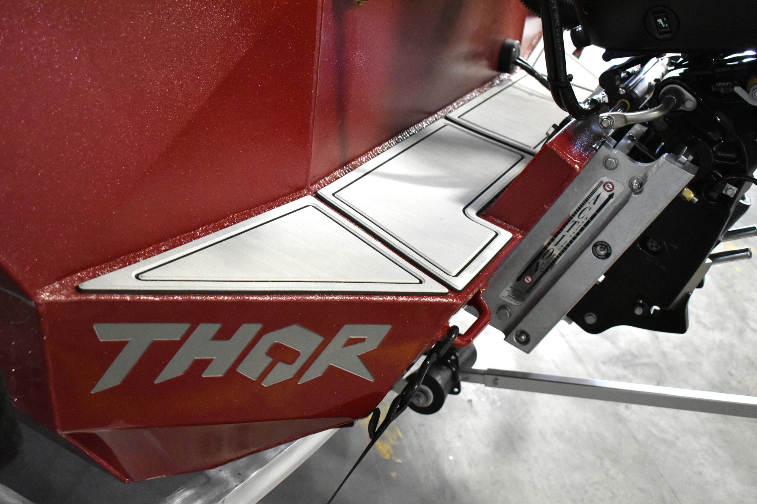 1900 Lake Hammer Center Console (LH1900cC) – THOR Boats